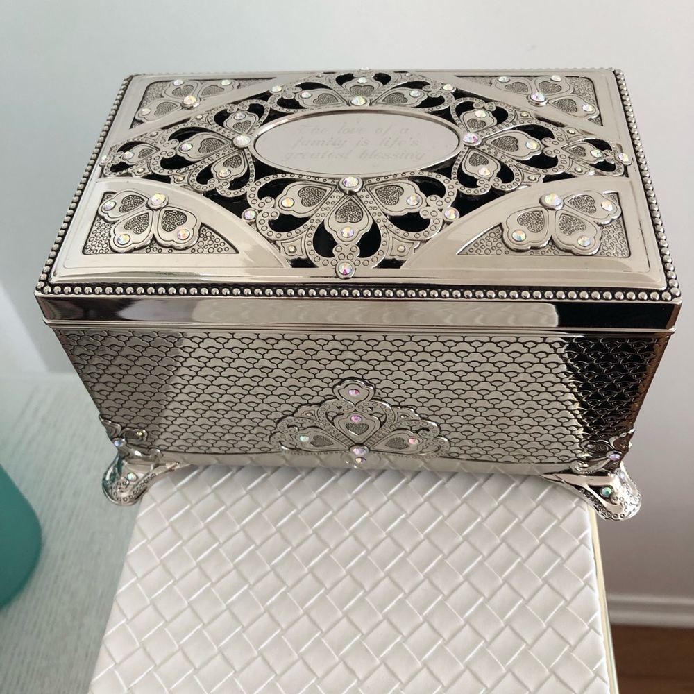 Gorgeous Jewelry Box